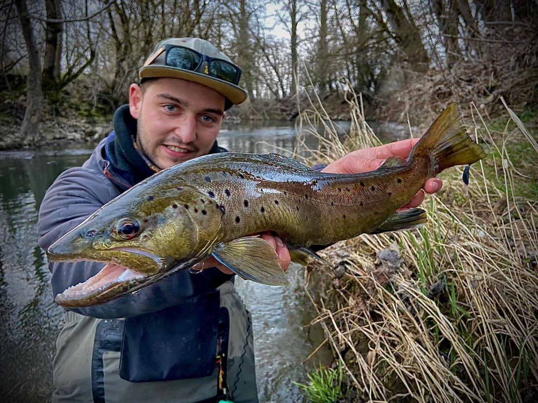 Pêche aux leurres des truites - Pêche Aveyron